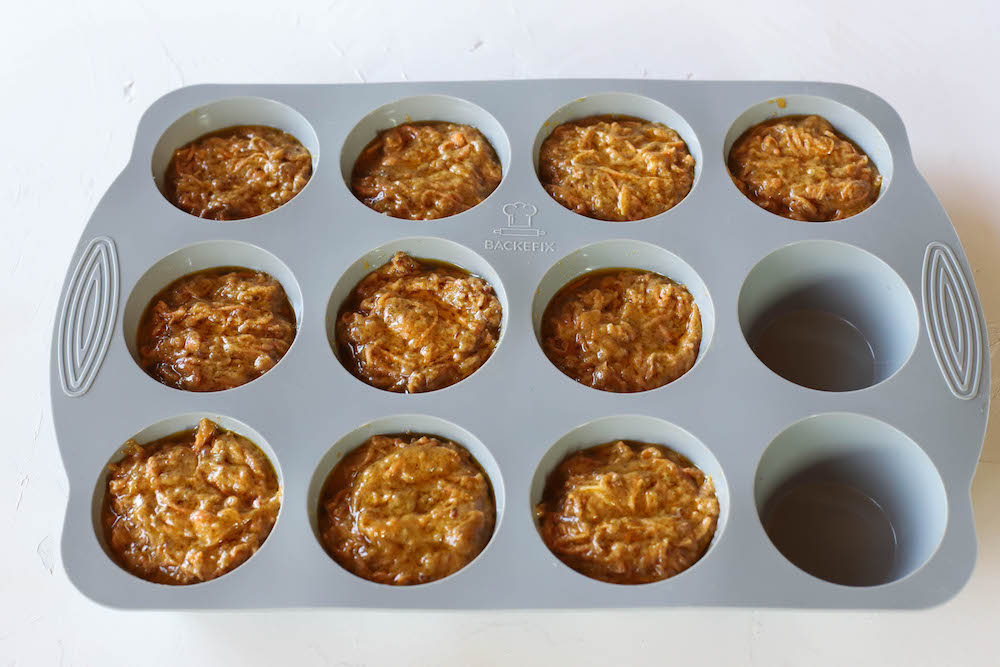 Karottenmuffins in der Komfort Muffinform von Backefix